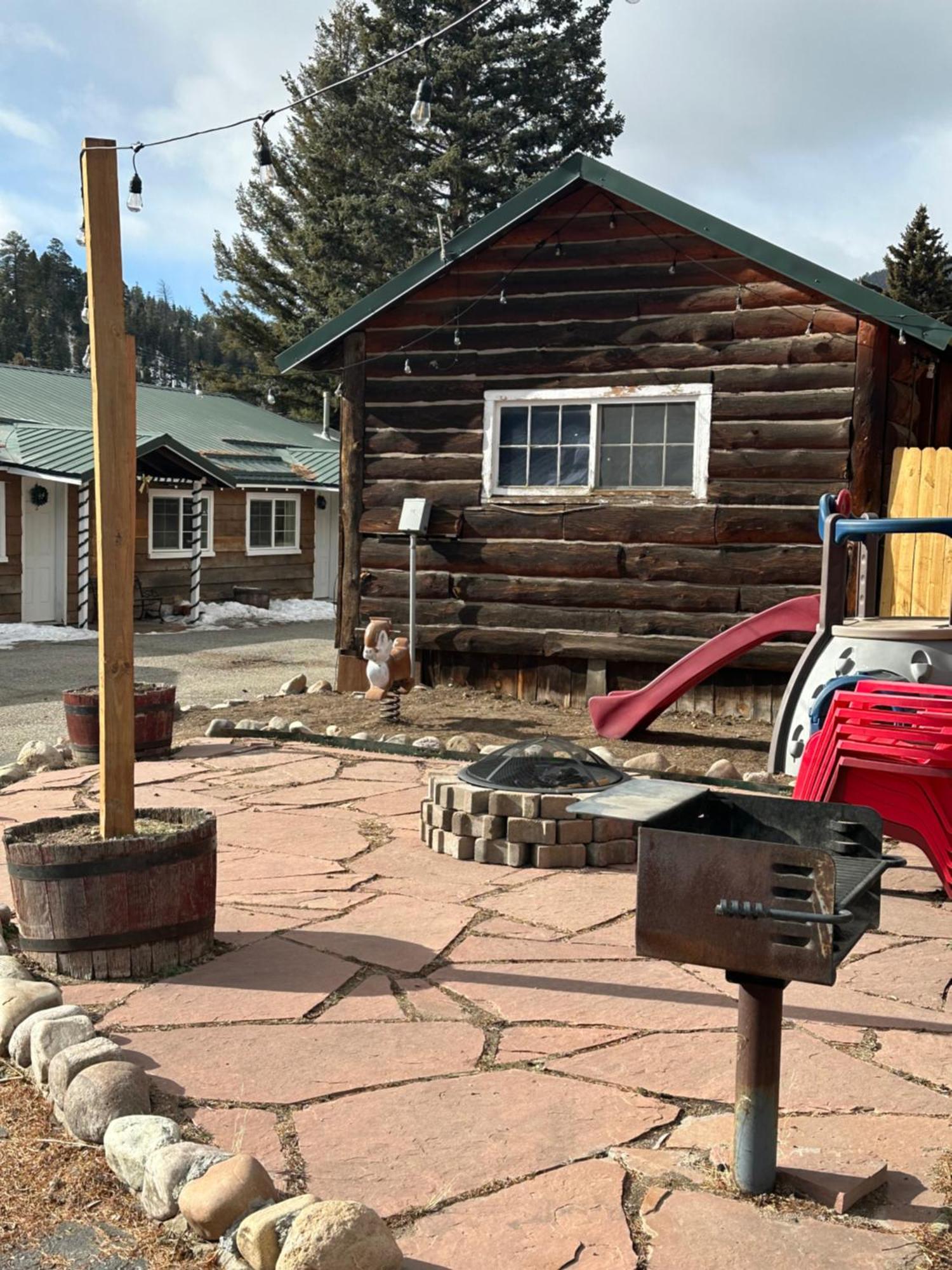 Deer Lodge Red River Dış mekan fotoğraf